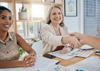 Jak mądrze inwestować bez zamrażania kapitału?